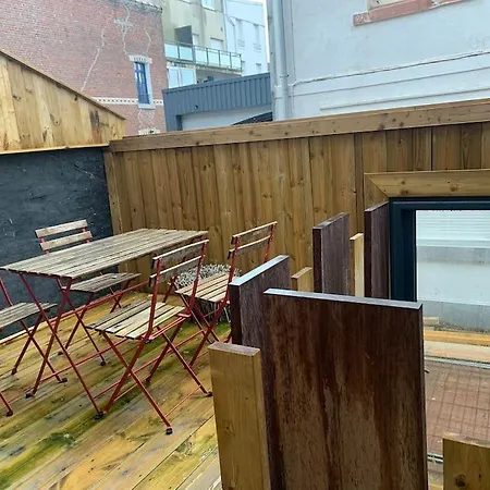 Villa Paris :poupette