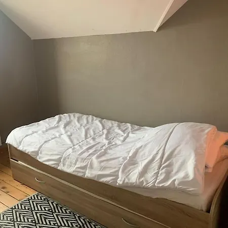 Villa Paris :poupette