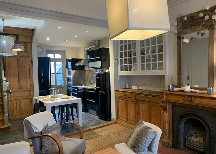 Paris :poupette Villa