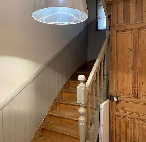 Paris :poupette Villa *